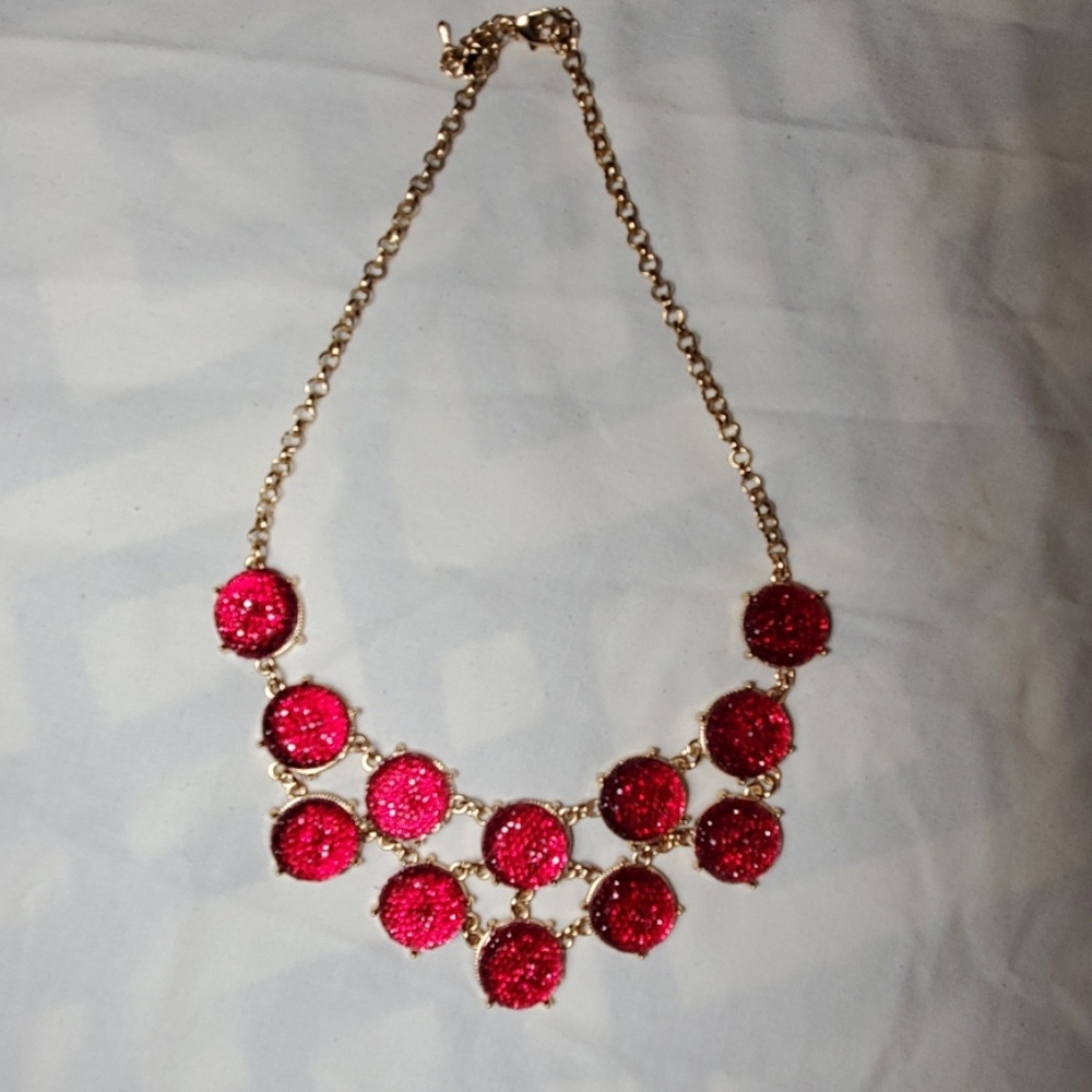 Charming Charlie red and gold necklace